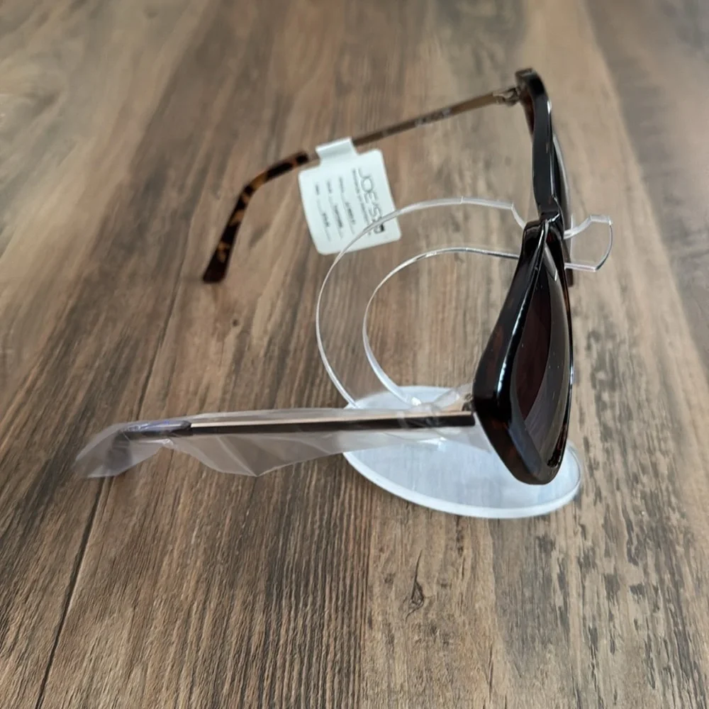 Joe's Tortoise Sunglasses Classic Style